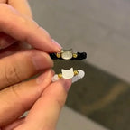 Pierścionek Obrączka Kot Kamienie