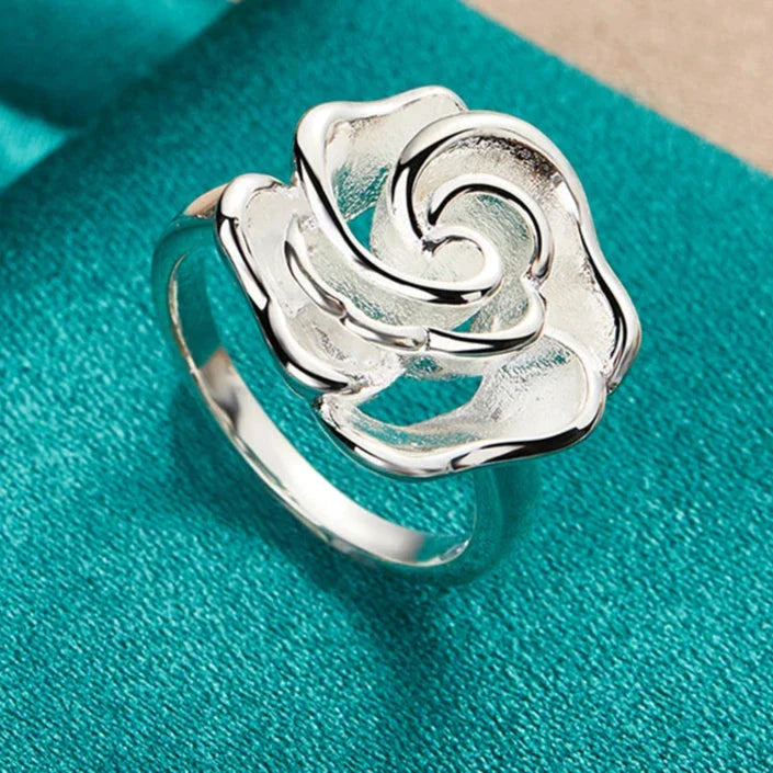 Bague Grosse Fleur Argentée