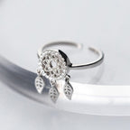 Srebrny pierścionek z motywem łapacza snów