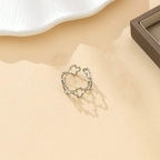 Pierścionek z koniczynkami czterolistnymi na szczęście srebrny