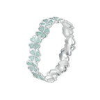 Pierścionek z zielonymi czterolistnymi koniczynami