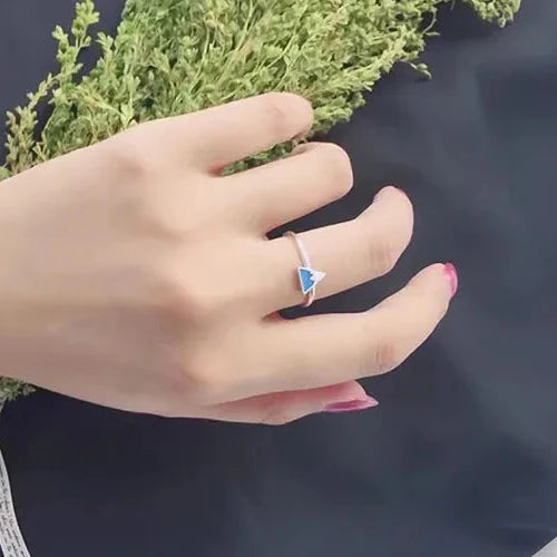 Prsten s ledovcovým trojúhelníkem