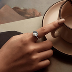 Elegancki pierścionek z muszelką muszli św. Jakuba