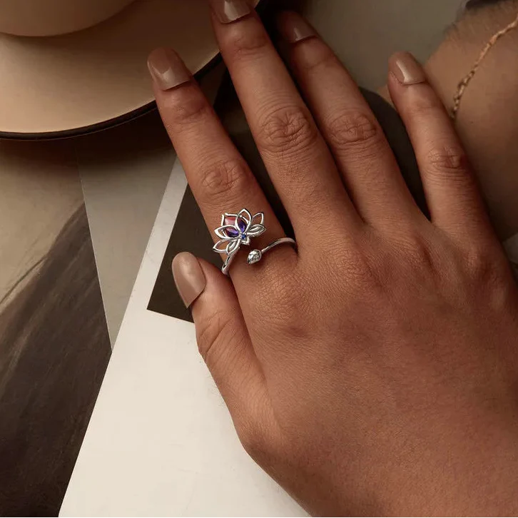 Bague Fleur de Lotus en Cristal