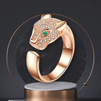 Pierścionek Gepard z różowego złota