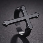 Pierścionek męski sygnet z czarnym krzyżem chrześcijańskim