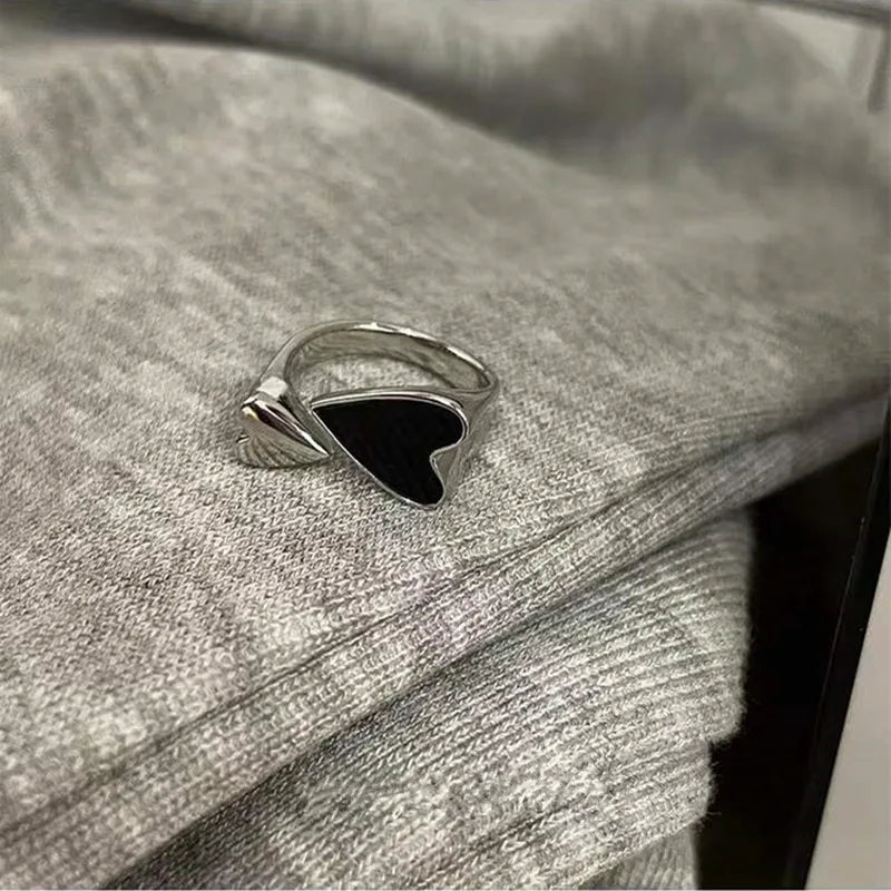 Bague Rétro avec Coeur Noir