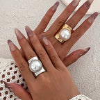 Pierścionek retro damski z perłą srebrny