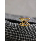 Pierścień Słońce z Czarnym Kamieniem