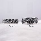 Pierścień z czaszką w stylu punk