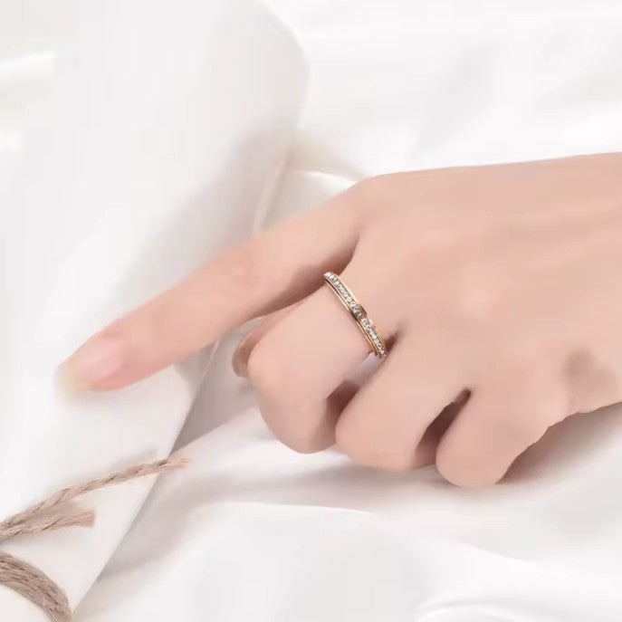 Bague Tournante Anti-Stress avec Zircon
