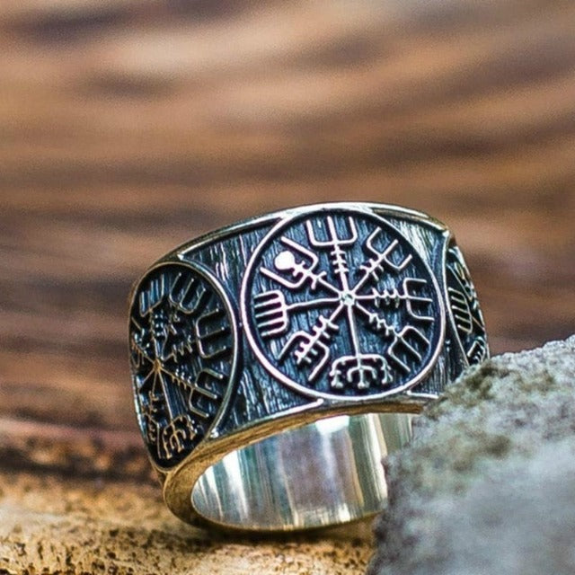 Pierścień Wikingów Vegvisir