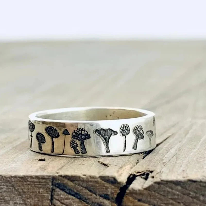 Bague Vintage avec champignons
