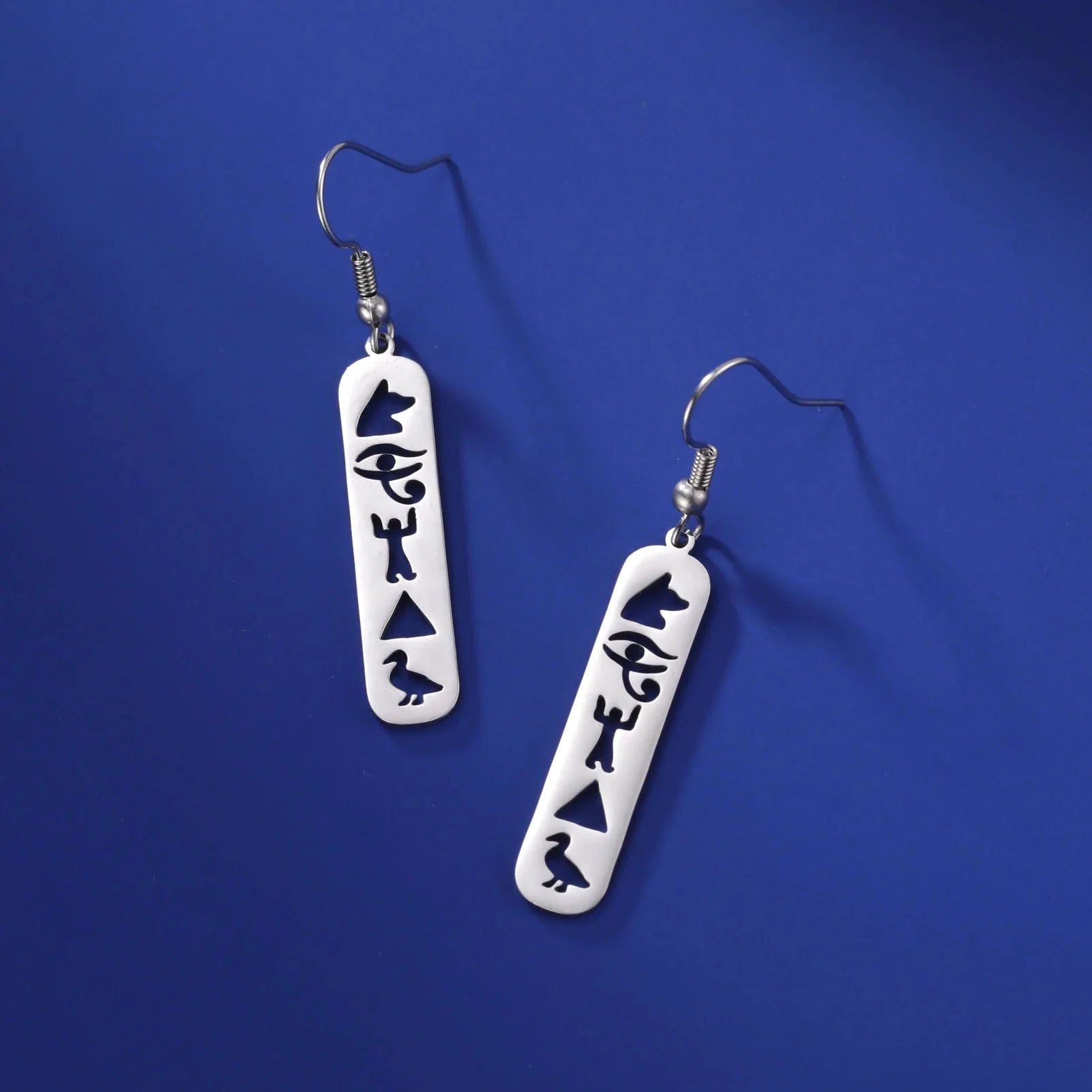 Kolczyki z nabojami z hieroglifami Egiptu srebrne styl B