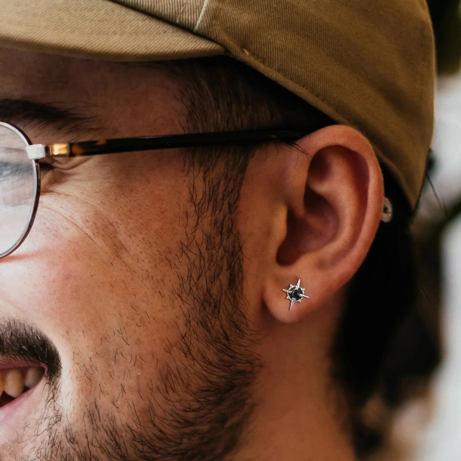 Kolczyki wkrętki gwiazda z cyrkonią