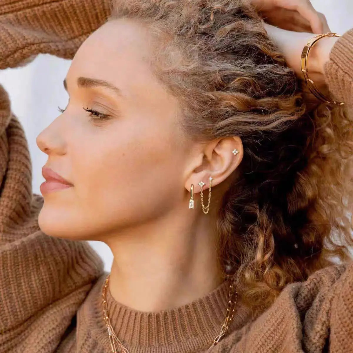 Kolczyki wkrętki z gwiazdkami z kryształu