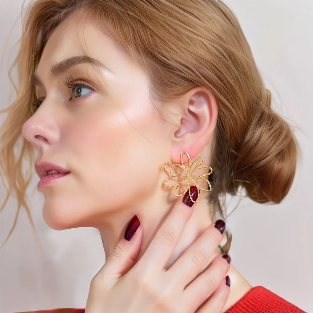 Boucles d'Oreilles Clou Fleurs Asymétriques or