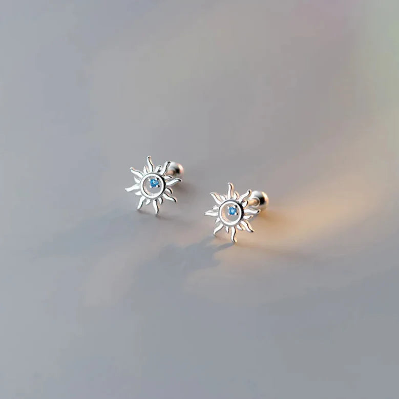Boucles d'Oreilles Clou Soleil avec Zircon