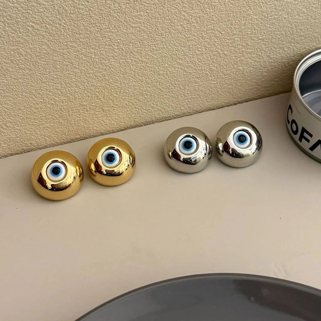 Boucles d'Oreilles Clou Vintages Contre le Mauvais Oeil  or