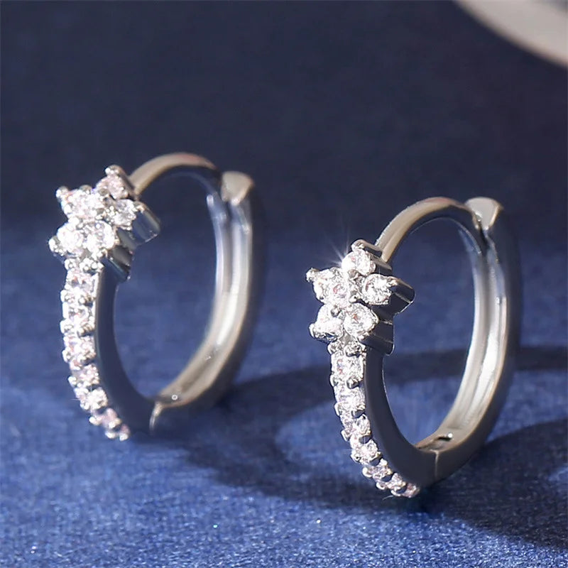 Boucles d'Oreilles Créoles Etoiles en Zircon argent