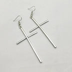 Długie kolczyki z krzyżem srebrne