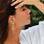 Kolczyki wiszące z muszlą i koralem