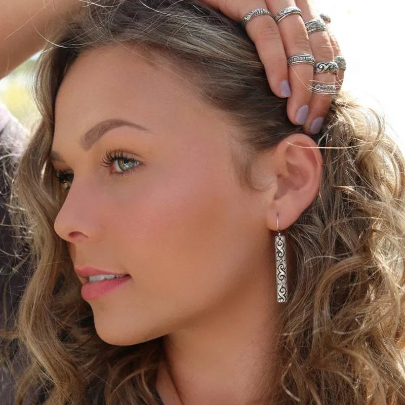 Etniczne wiszące kolczyki w stylu vintage