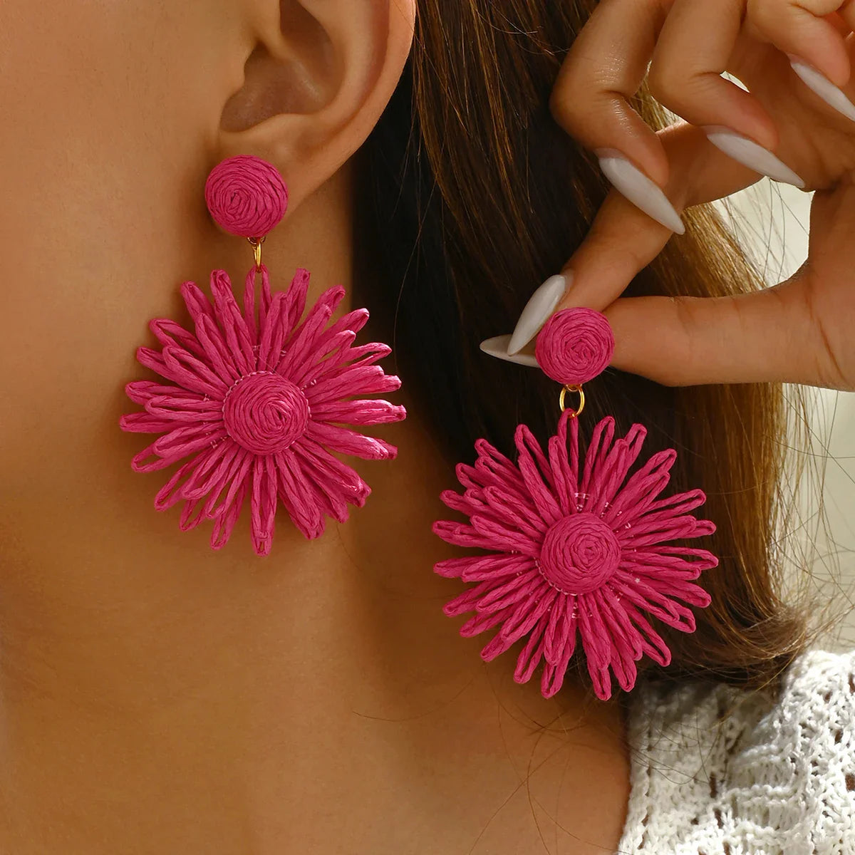 Boucles d'Oreilles Pendantes Fleur de Marguerite rose