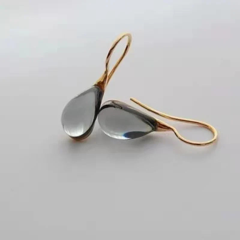 Kolczyki wiszące w kształcie kropli wody w kolorze złotym i szarym