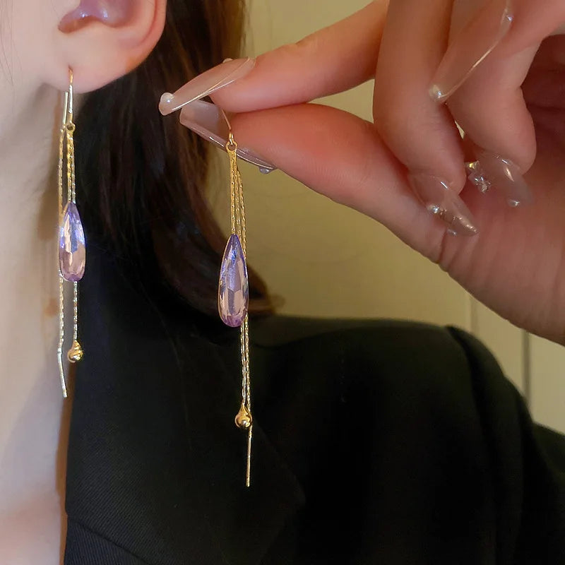 Boucles d'Oreilles Pendantes Goutte d'Eau en Zircon violet