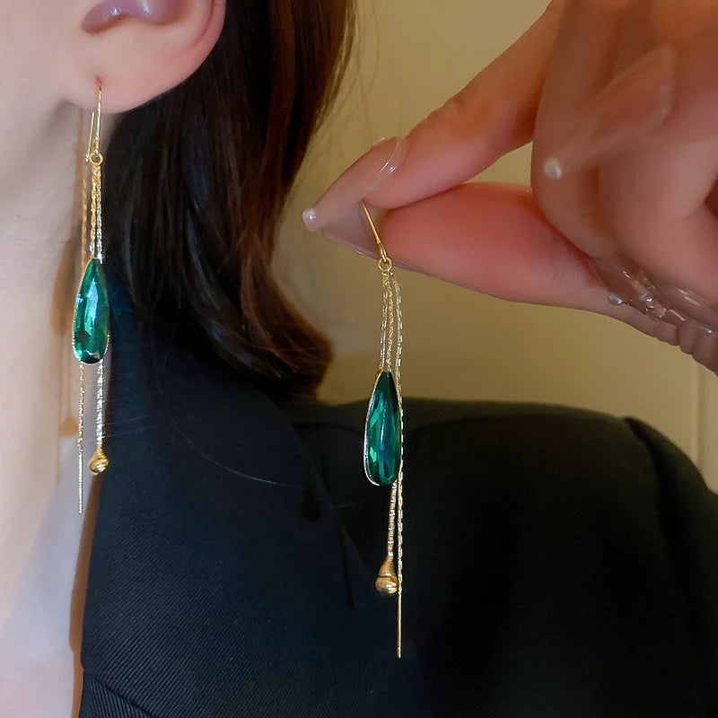 Boucles d'Oreilles Pendantes Goutte d'Eau en Zircon vert