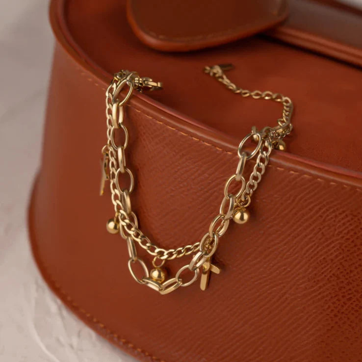 Bransoletka z krzyżem chrześcijańskim