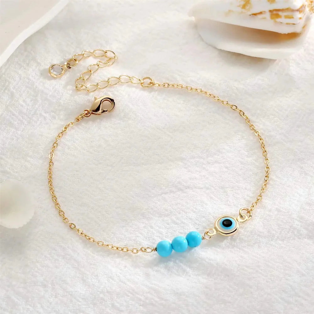 Bransoletka z koralikami przeciwko złemu oku