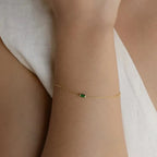 Bransoletka z kolorowym kamieniem urodzinowym