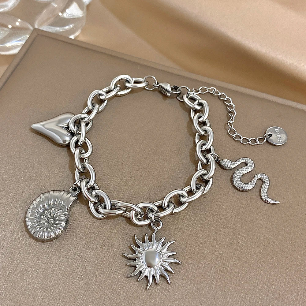 Bracelet avec Soleil et Coquillages pour Homme ou Femme argent