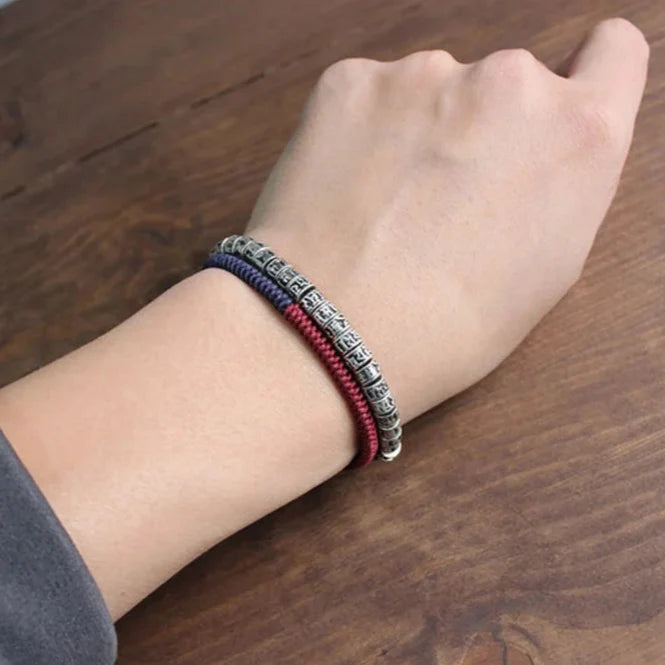 Bransoletka z grawerowaną amuletem buddyjskim