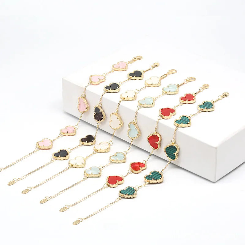 Złota bransoletka serce dla kobiet