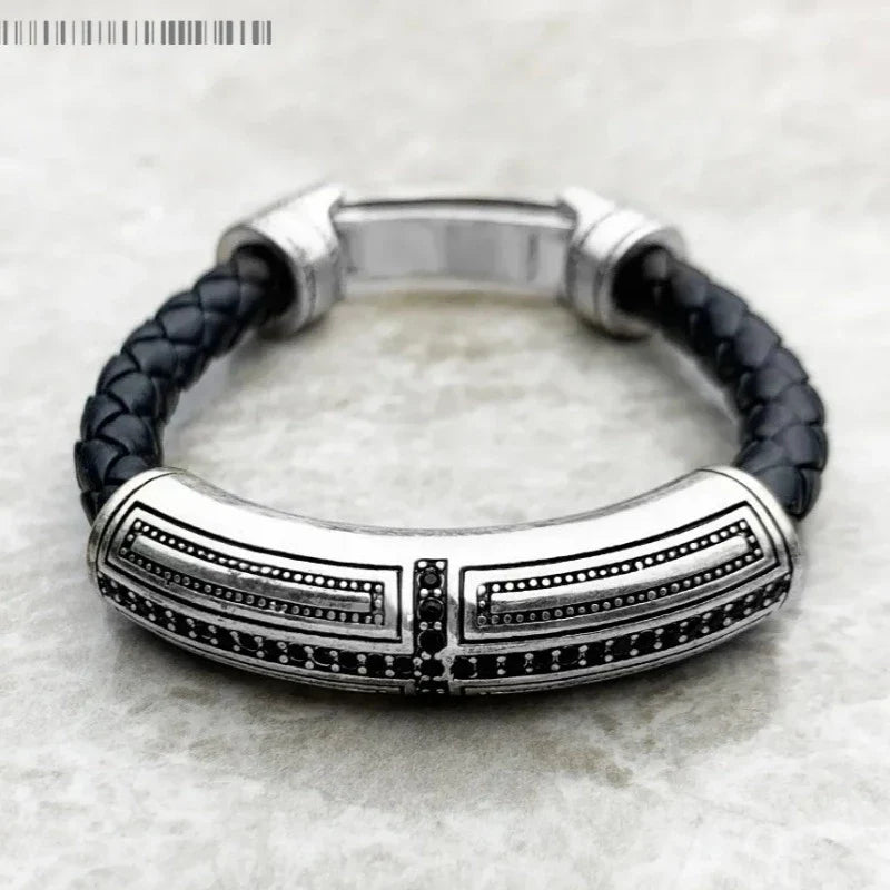 Bransoletka z rustykalnym krzyżem ze skóry - Exception®