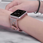 Skórzana bransoletka z nitami do Apple Watch 