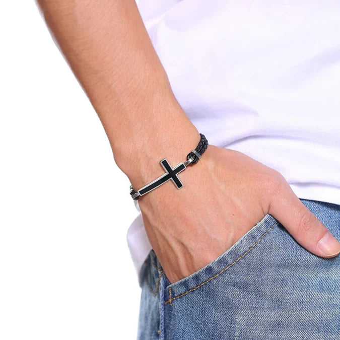 Bracelet en Cuir avec Croix Chrétienne