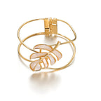 Bransoletka z białym liściem palmy