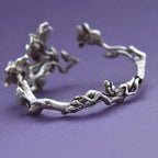 Bransoletka z kwiatami magnolii