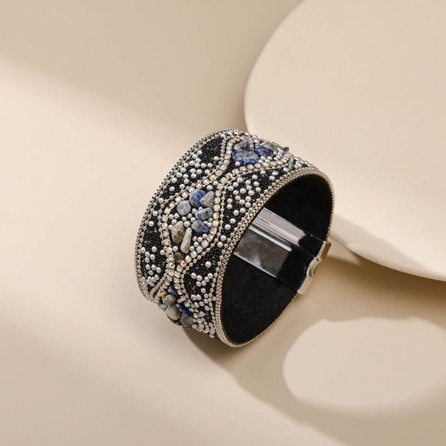 Bransoletka mankiet z naturalnym kamieniem dla kobiet czarna