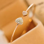 Bransoletka retro z sercem i kryształem