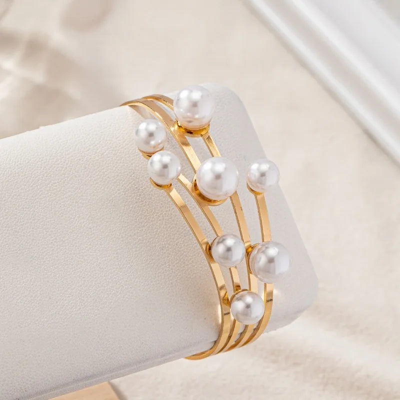Bracelet Stylé avec Perles Blanches