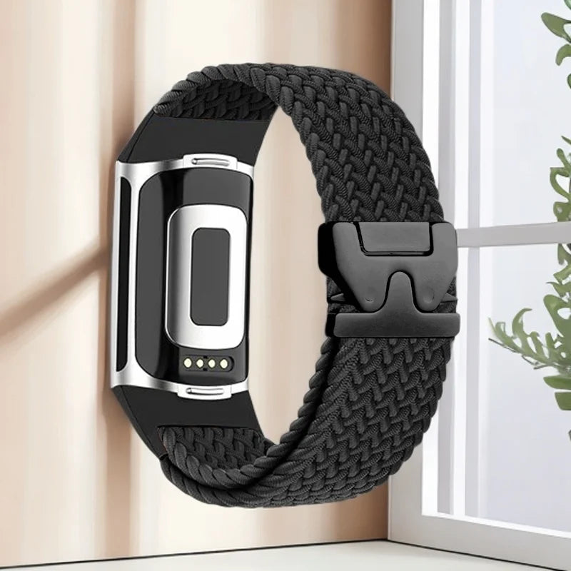Pleciony pasek do zegarka Fitbit Charge 5, Charge 6 czarny