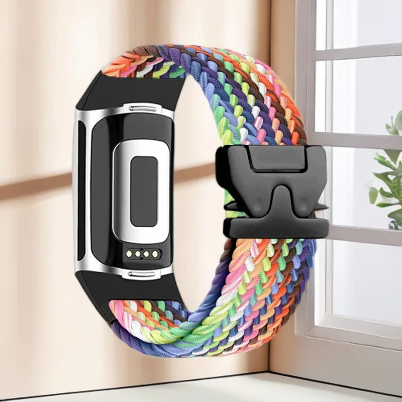 Pleciony pasek do zegarka Fitbit Charge 5, Charge 6 tęczowy