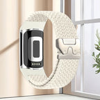 Pleciony pasek do zegarka Fitbit Charge 5, Charge 6 biały