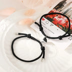 Bransoletki dla par przyjaciół z magnetycznym sercem Gourmette