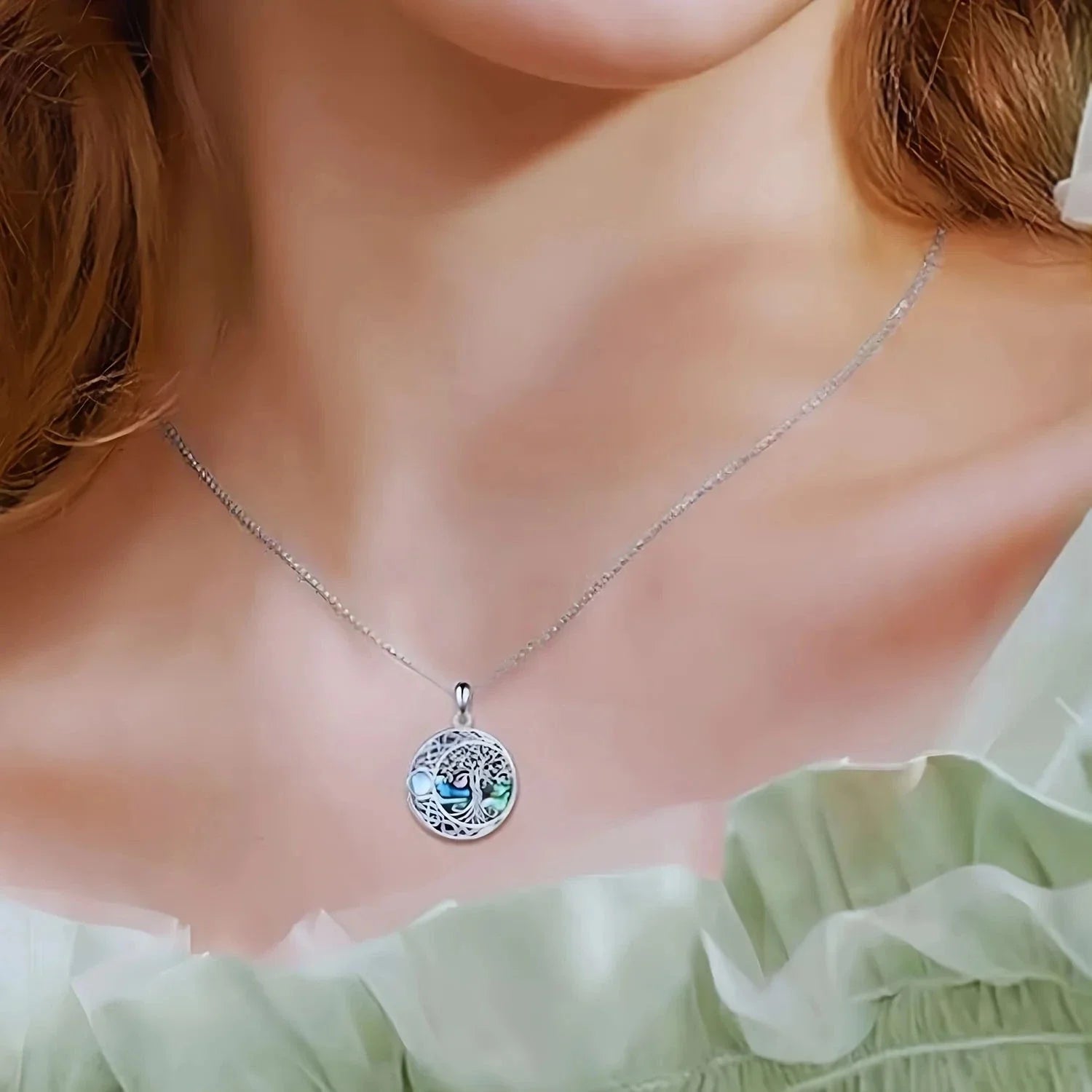 Naszyjnik z zawieszką celtyckiego Drzewa Życia